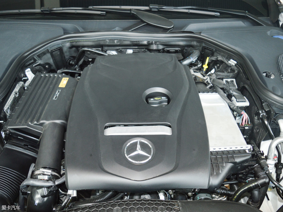 2017YE Ŀ E 200 4MATIC \