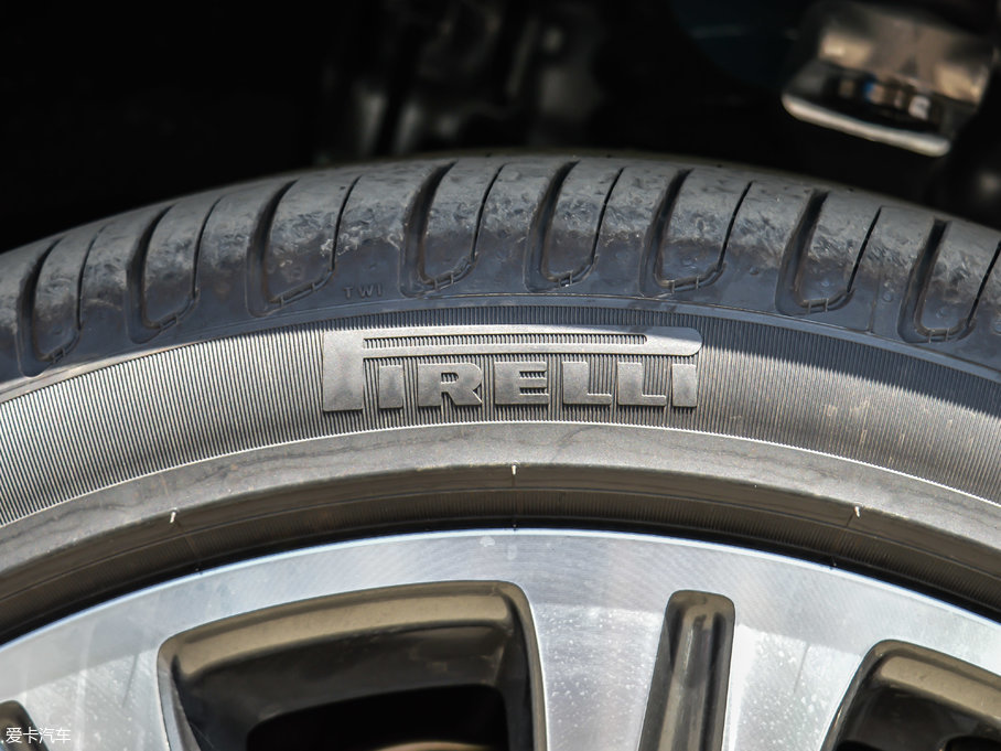 2017YE E 320L 4MATIC