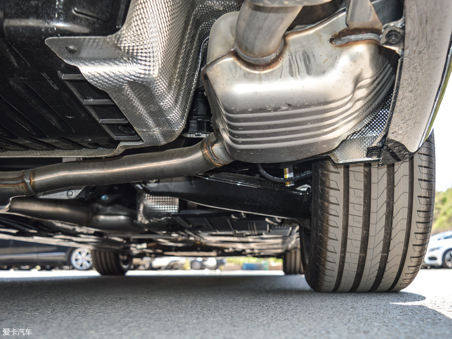 2017YE E 320L 4MATIC