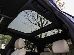 2017E 200 4MATIC \Ӱ g