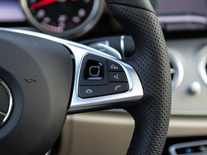 2017E 200 4MATIC \(yn)Ӱ п؅^(q)