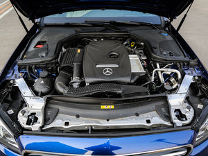 2017E 200 4MATIC \Ӱ lәC