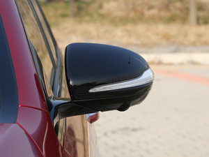 2017E 200 4MATIC \(yn)(dng) ҕR