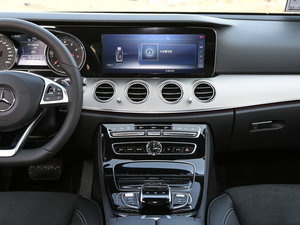 2017E 200 4MATIC \(yn)(dng) п_