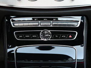 2017E 200 4MATIC \Ӱ п؅^