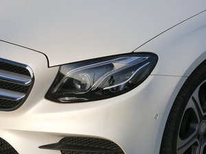 2017E 200L 4MATIC \ ^