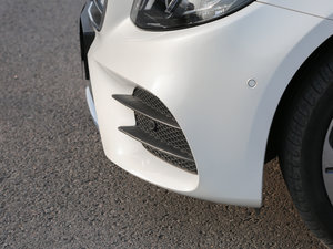 2017E 200L 4MATIC \ ^