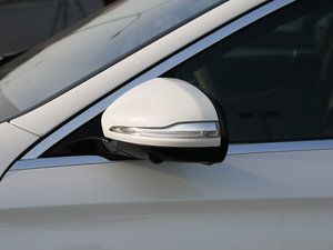 2017E 200L 4MATIC \ ^