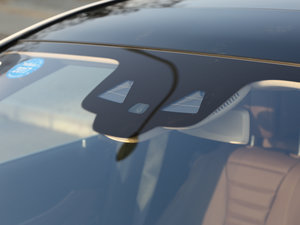 2017E 200L 4MATIC \ ^