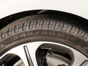 2017E 200L 4MATIC \ ݆̥ߴ