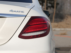 2017E 200L 4MATIC \ β