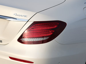 2017E 200L 4MATIC \ ^