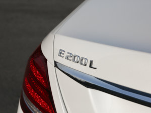 2017E 200L 4MATIC \ ^