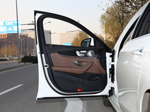 2017E 200L 4MATIC \ {λ܇T