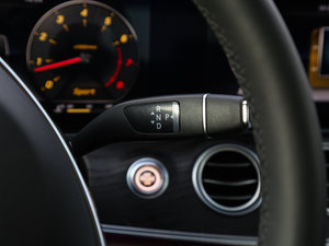 2017E 200L 4MATIC \(yn) QU