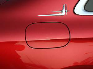 2017E 320L 4MATIC \ ^