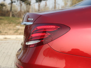 2017E 320L 4MATIC \ ^