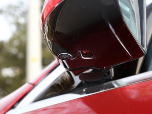 2017E 320L 4MATIC \ ^