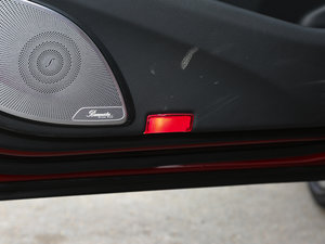 2017E 320L 4MATIC \ g