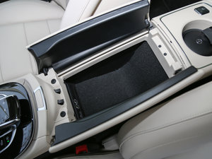 2017E 320L 4MATIC \ g