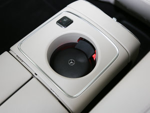 2017E 320L 4MATIC \ g