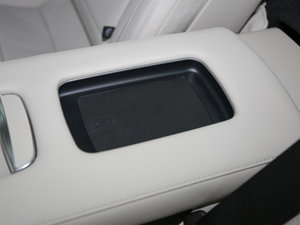 2017E 320L 4MATIC \ g