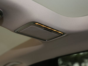 2017E 320L 4MATIC \ g