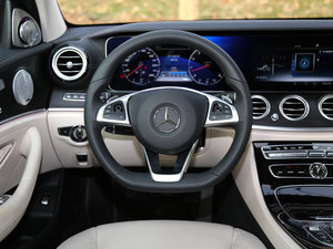 2017E 320L 4MATIC \ P