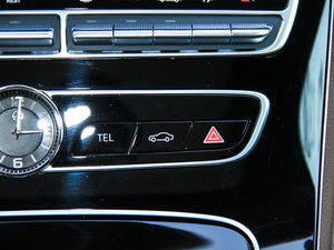 2017E 200L 4MATIC п؅^