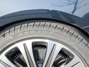 2017E 320L 4MATIC ݆̥ߴ