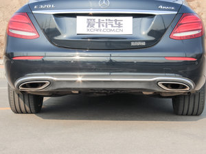 2017E 320L 4MATIC Ś