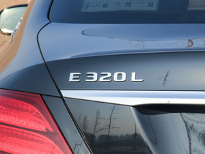 2017E 320L 4MATIC ^