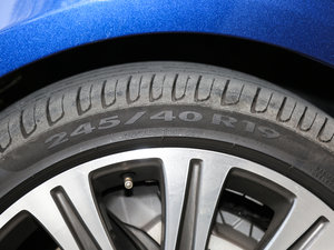 2017E 320L 4MATIC ݆̥ߴ