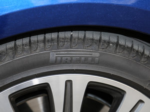 2017E 320L 4MATIC ݆̥Ʒ