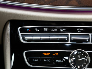 2017E 320L 4MATIC п؅^