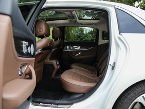 2017E 320L 4MATIC \ ſg