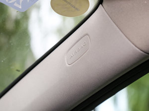 2017E 320L 4MATIC \ g