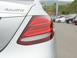 2017E 200L 4MATIC \ β