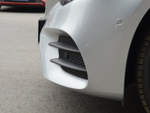 2017E 200L 4MATIC \ ^