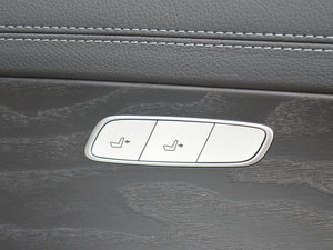 2017E 200L 4MATIC \(yn) g