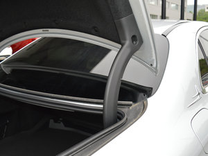 2017E 200L 4MATIC \ g