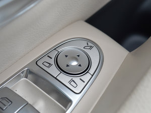 2017E 200L 4MATIC \ g