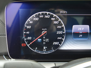 2017E 200L 4MATIC \ п؅^