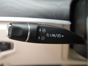 2017E 200L 4MATIC \ п؅^