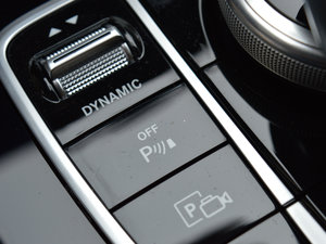 2017E 200L 4MATIC \ п؅^