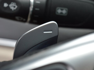 2017E 200L 4MATIC \ п؅^