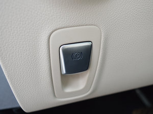 2017E 200L 4MATIC \ v܇Ƅ