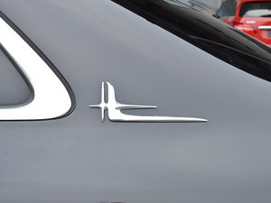 2017E 320L 4MATIC \ ^