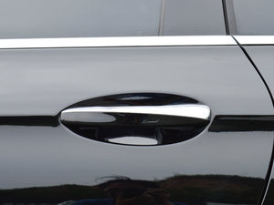 2017E 320L 4MATIC \ ^