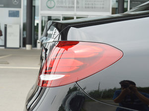 2017E 320L 4MATIC \ ^